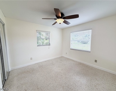 1637 S Mayfair Road - Photo Thumbnail 22