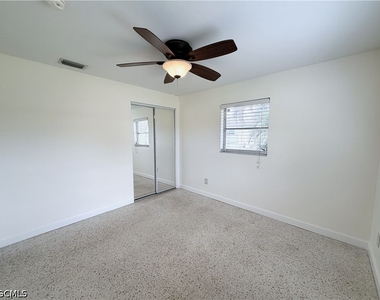 1637 S Mayfair Road - Photo Thumbnail 23