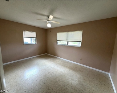 1407 Juddale Street E - Photo Thumbnail 5