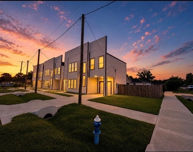 8128 Penrod Street - Photo Thumbnail 1