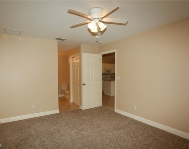 4754 Leonard Boulevard S - Photo Thumbnail 8