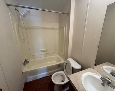 16415 Tamra Court - Photo Thumbnail 39