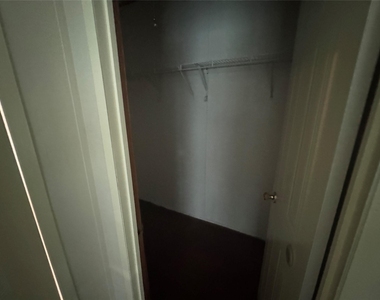 16415 Tamra Court - Photo Thumbnail 25