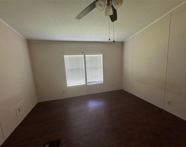 16415 Tamra Court - Photo Thumbnail 26