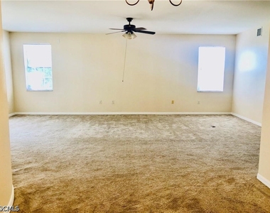 1101 Van Loon Commons Circle - Photo Thumbnail 14