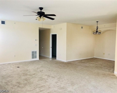 1101 Van Loon Commons Circle - Photo Thumbnail 10