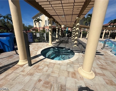 1101 Van Loon Commons Circle - Photo Thumbnail 17