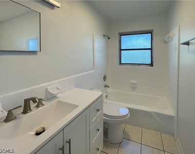 4009 Se 19th Avenue - Photo Thumbnail 9