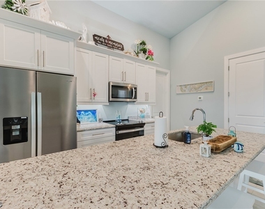 5310 Cocoa Court - Photo Thumbnail 19