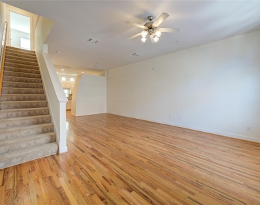 2710 Hullsmith Drive - Photo Thumbnail 19
