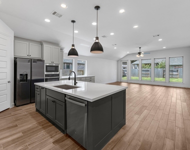 30039 Gold Finch Place - Photo Thumbnail 32