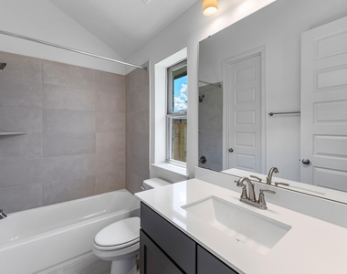 30039 Gold Finch Place - Photo Thumbnail 25