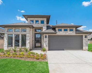 30039 Gold Finch Place - Photo Thumbnail 4