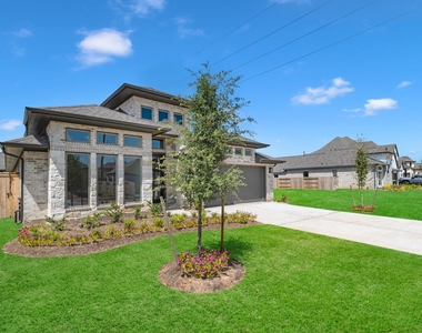 30039 Gold Finch Place - Photo Thumbnail 7