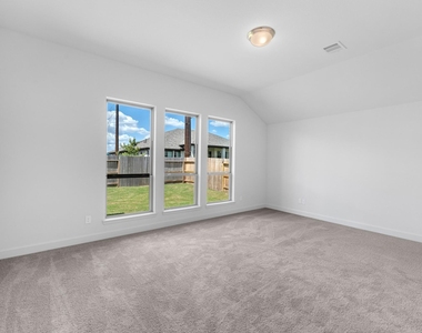 30039 Gold Finch Place - Photo Thumbnail 20