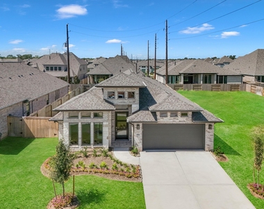 30039 Gold Finch Place - Photo Thumbnail 6