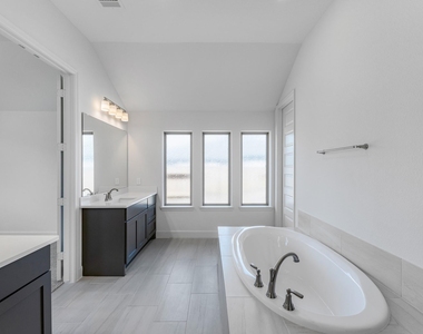 30039 Gold Finch Place - Photo Thumbnail 21