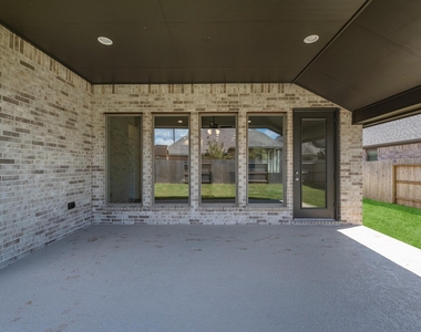 30039 Gold Finch Place - Photo Thumbnail 31