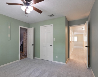 9 Mallard Glen Place - Photo Thumbnail 36