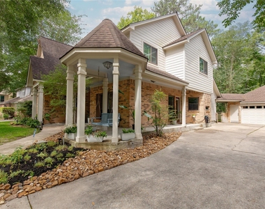 9 Mallard Glen Place - Photo Thumbnail 3