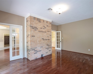 9 Mallard Glen Place - Photo Thumbnail 15