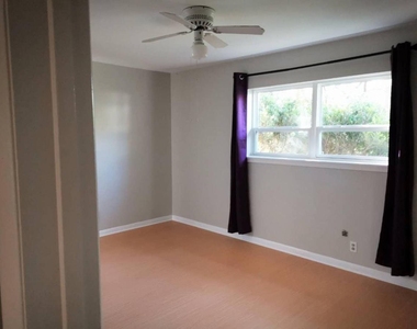 5527 Darnell Street - Photo Thumbnail 26