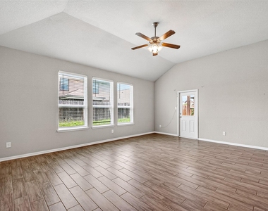 20606 Iron Timber Lane - Photo Thumbnail 12