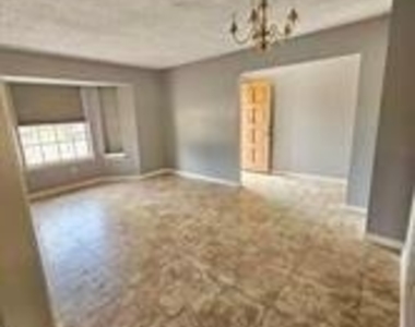 3343 Maymist Drive - Photo Thumbnail 4