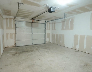 21155 Gosling Road - Photo Thumbnail 23