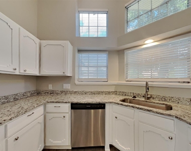 13215 Noblecrest Drive - Photo Thumbnail 4