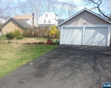 147 Phelps - Photo Thumbnail 13