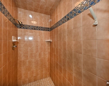 140 Bellair - Photo Thumbnail 26