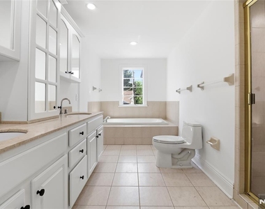 519 Summit - Photo Thumbnail 11