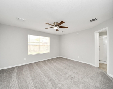 19618 Beachy Court - Photo Thumbnail 15