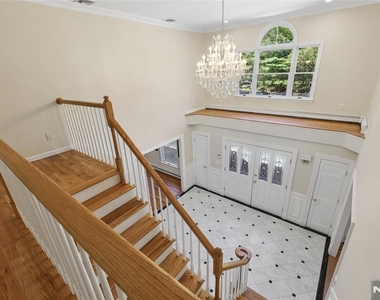 2 W Gate - Photo Thumbnail 20
