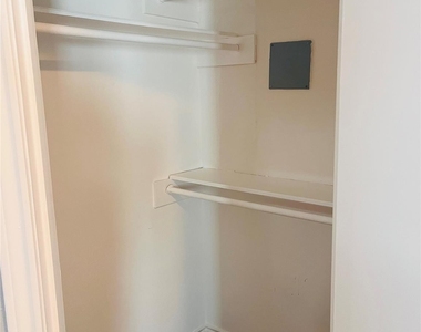 3910 Hidden Glen Drive - Photo Thumbnail 23