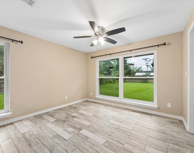 3711 Manor Lane - Photo Thumbnail 6