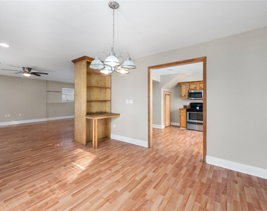 1728 Connorvale Road - Photo Thumbnail 10