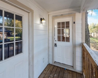 1728 Connorvale Road - Photo Thumbnail 2