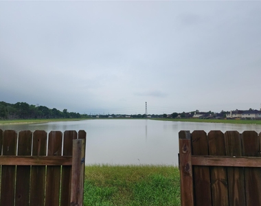 5614 Savannah Woods Lane - Photo Thumbnail 22