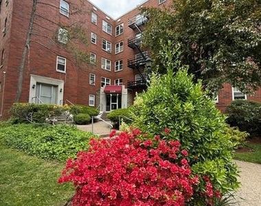 2350 Linwood - Photo Thumbnail 16