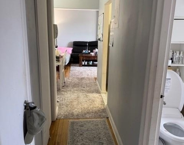 2350 Linwood - Photo Thumbnail 12