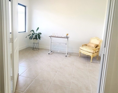 5322 Nevola Avenue - Photo Thumbnail 4