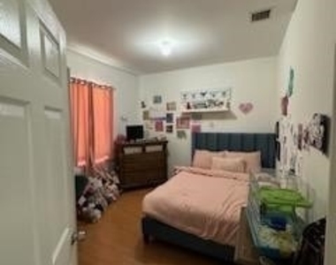 11170 Lakeland Circle - Photo Thumbnail 9