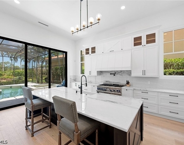2749 Medallist Lane - Photo Thumbnail 6