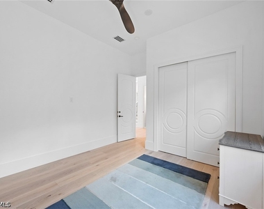 2749 Medallist Lane - Photo Thumbnail 23