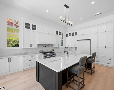 2749 Medallist Lane - Photo Thumbnail 7
