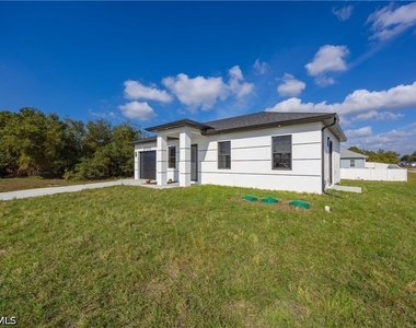 2700 49th Street Sw - Photo Thumbnail 1
