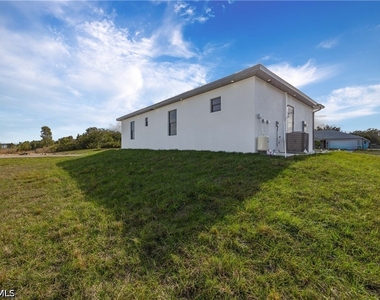 2700 49th Street Sw - Photo Thumbnail 22