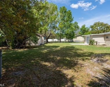 2352 Sunny View Drive - Photo Thumbnail 14